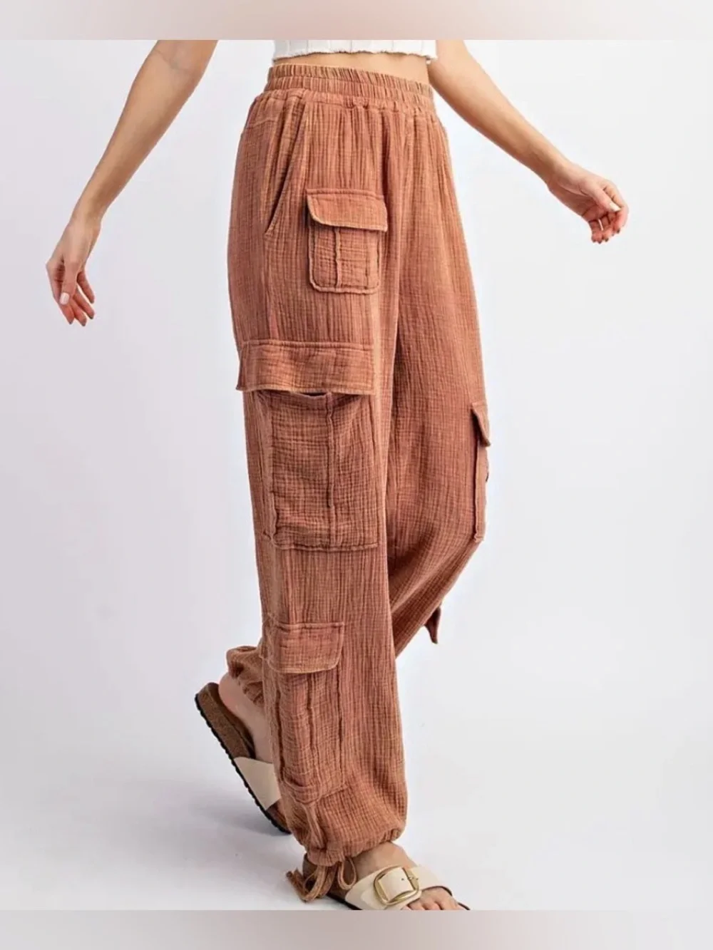 NWT Eesome Mineral Washed Textured Cargo Pocket Jogger Pants Terracotta - Picture 11 of 11